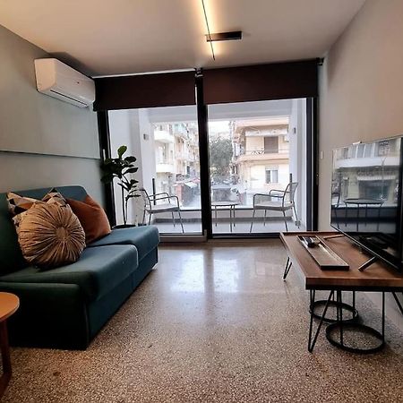 Μπροστά Στη Πλατεία Ναυαρίνου/Τσιμισκη Διαμέρισμα Salonicco Esterno foto